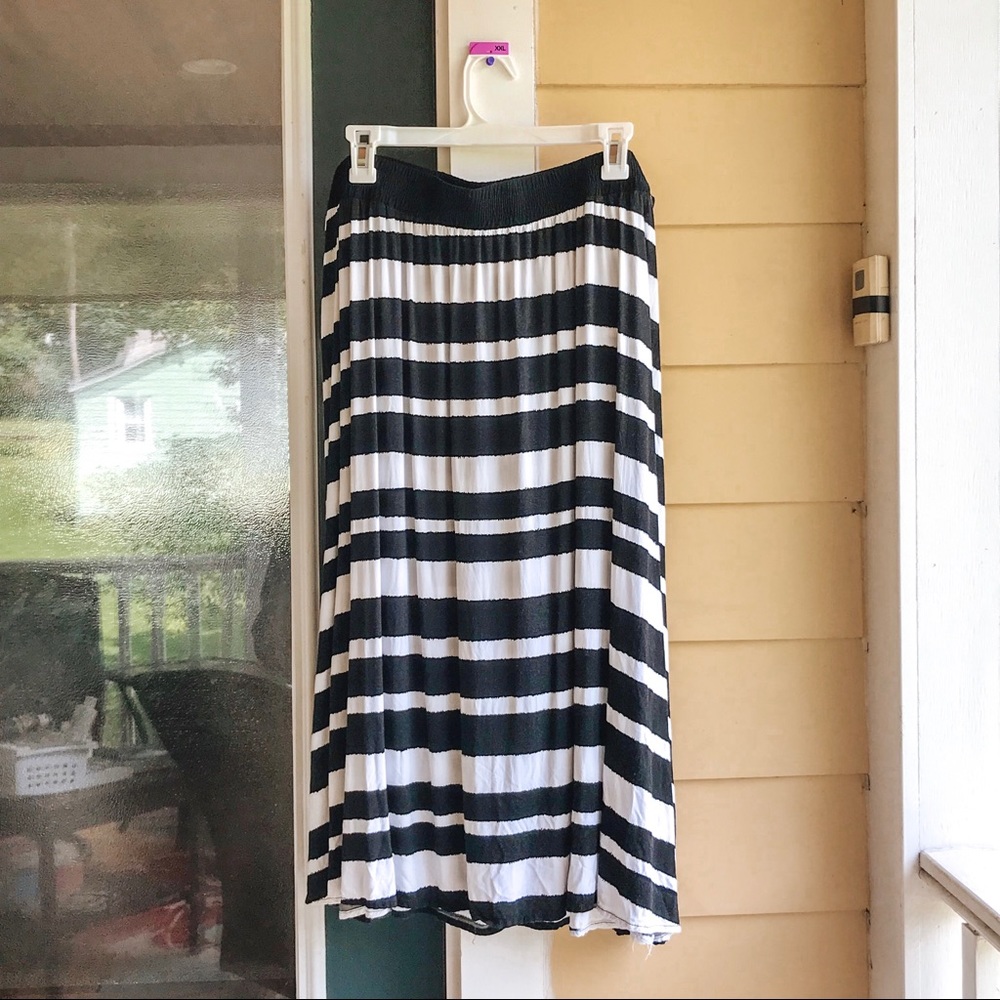 Ava & Viv, 1X, Black and White Maxi Skirt